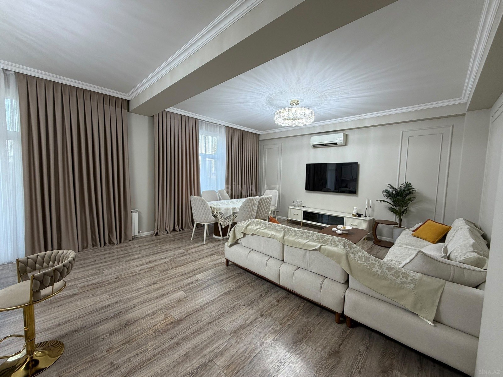 4 otaqlı yeni tikili 160 m², Ağ şəhər q. - şəkil 2