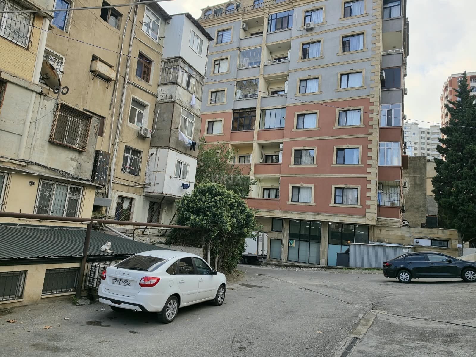 2 otaqlı köhnə tikili 50 m², İnşaatçılar m. - şəkil 2