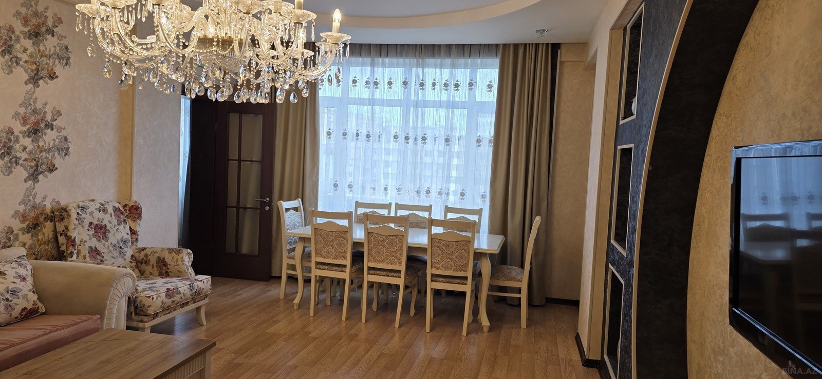 3 otaqlı yeni tikili 137 m², Nizami r. - şəkil 2