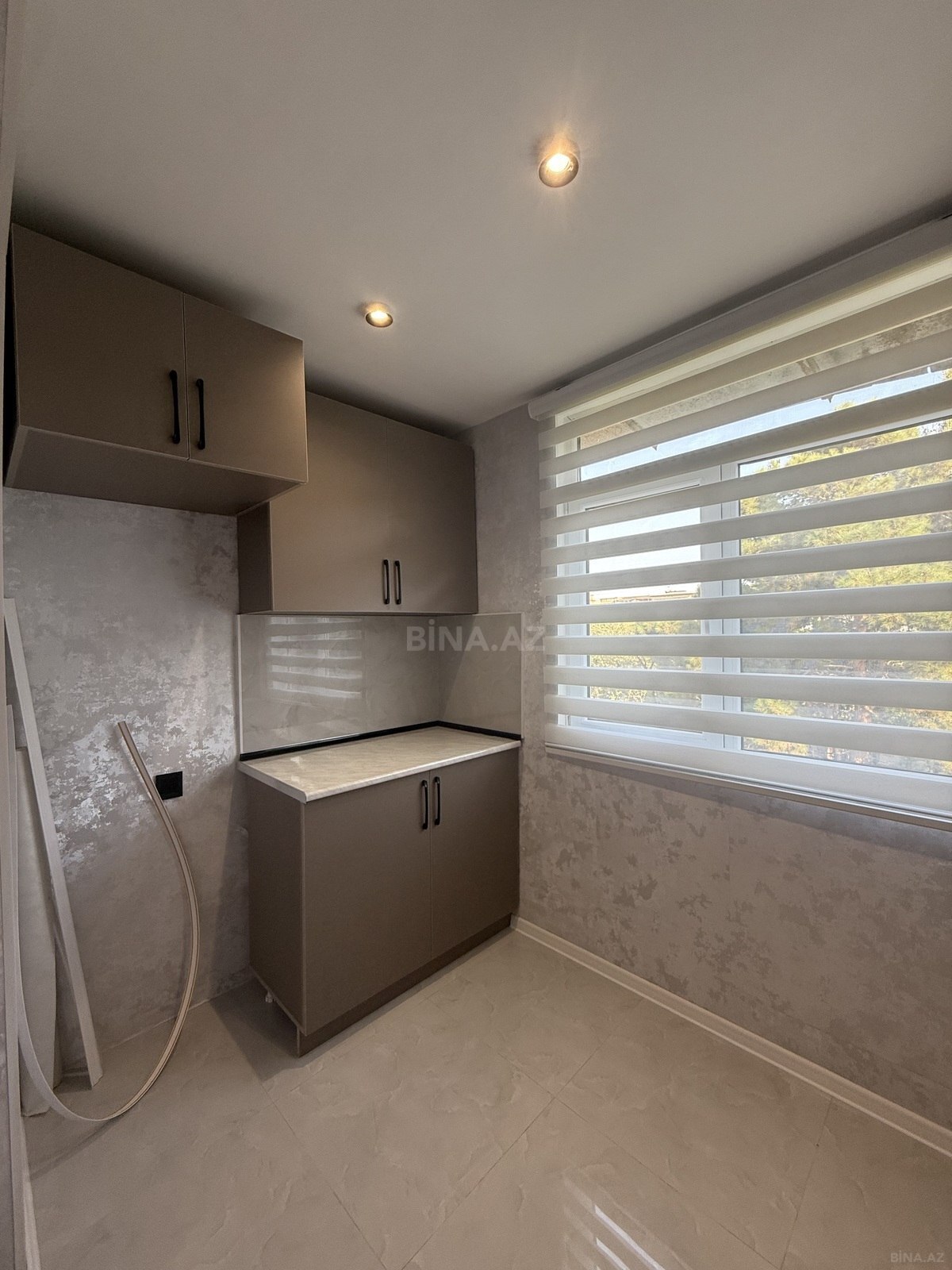 Satılır 2 otaqlı köhnə tikili 45 m², Neftçilər m. - şəkil 3