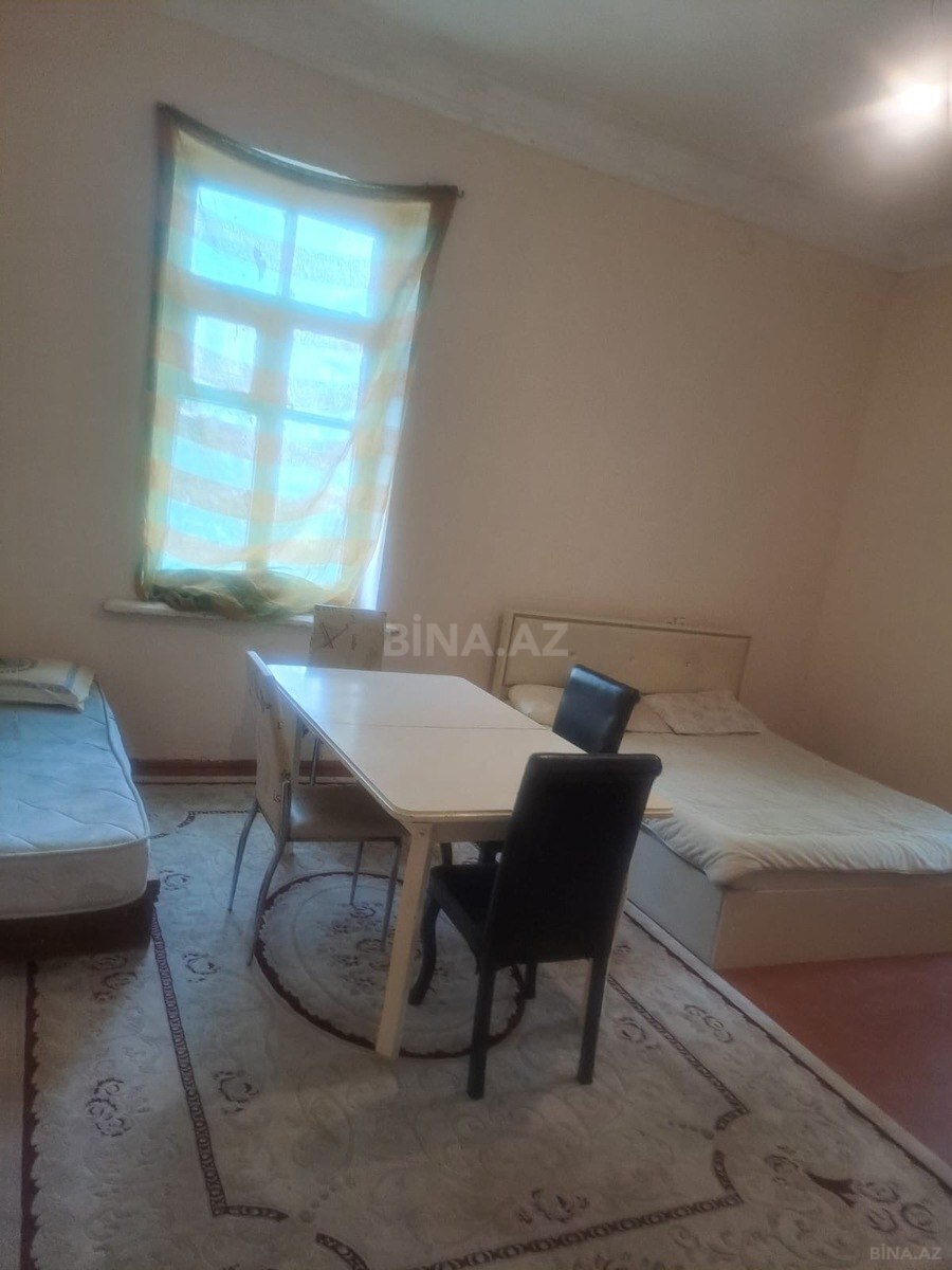2 otaqlı köhnə tikili 60 m², Bayıl q. - şəkil 3
