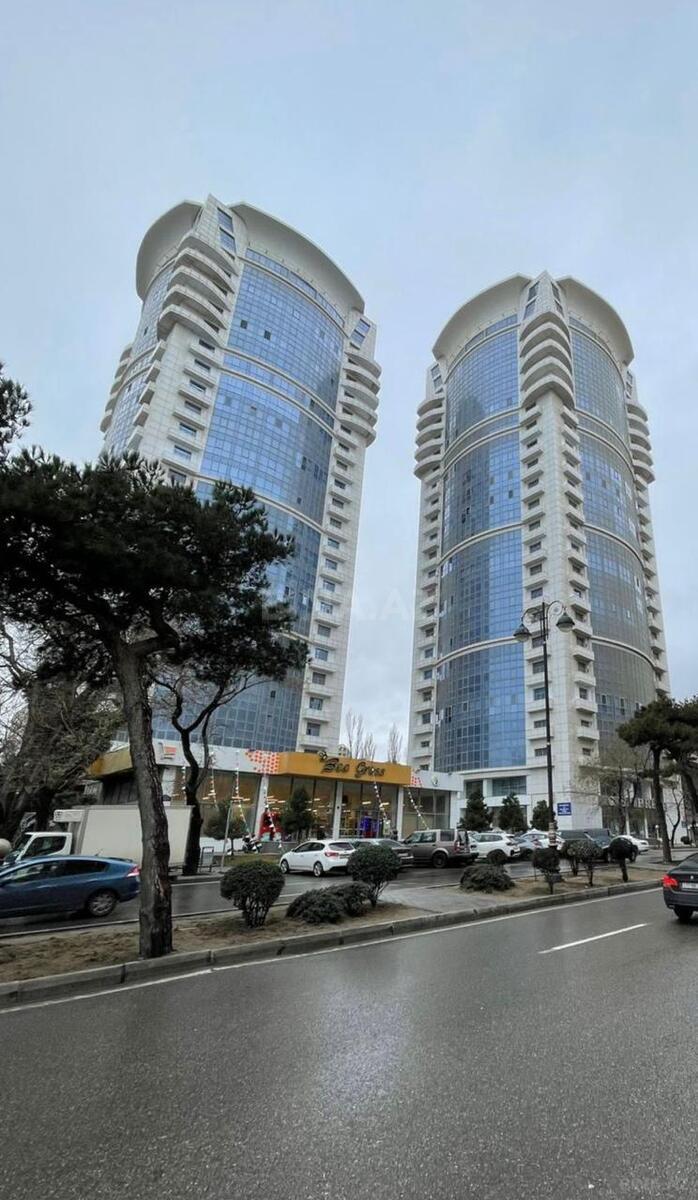 4 otaqlı yeni tikili 245 m², Nizami m. - əsas şəkil