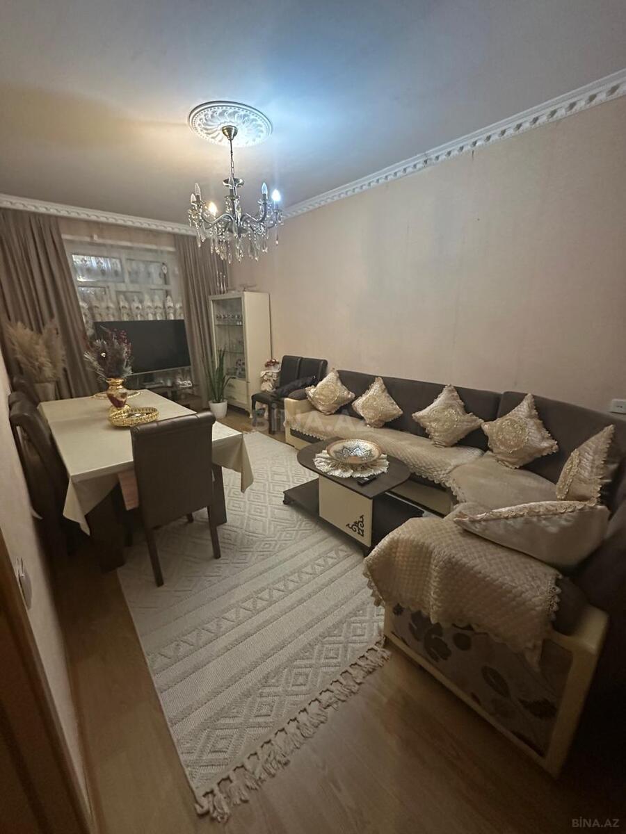 Satılır 3 otaqlı köhnə tikili 78 m², Hövsan q.