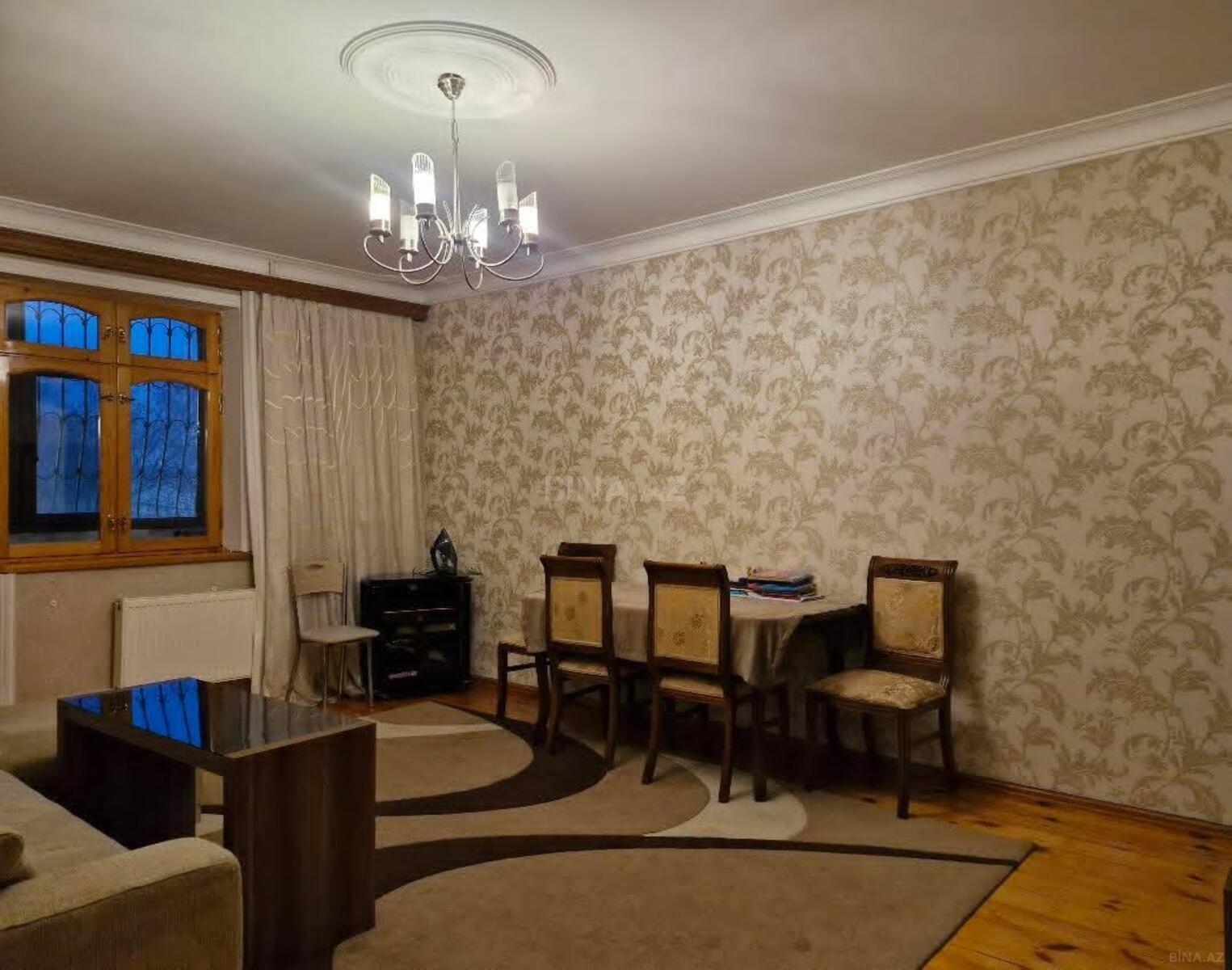 3 otaqlı köhnə tikili 75 m², Badamdar q. - əsas şəkil