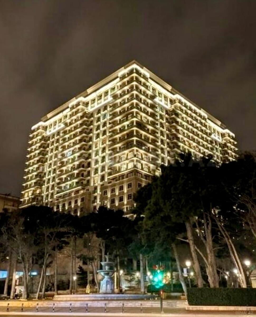 3 otaqlı yeni tikili 120 m², Nizami m.