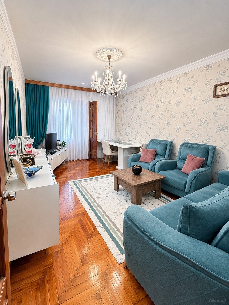 2 otaqlı köhnə tikili 70 m², Gənclik m. - əsas şəkil