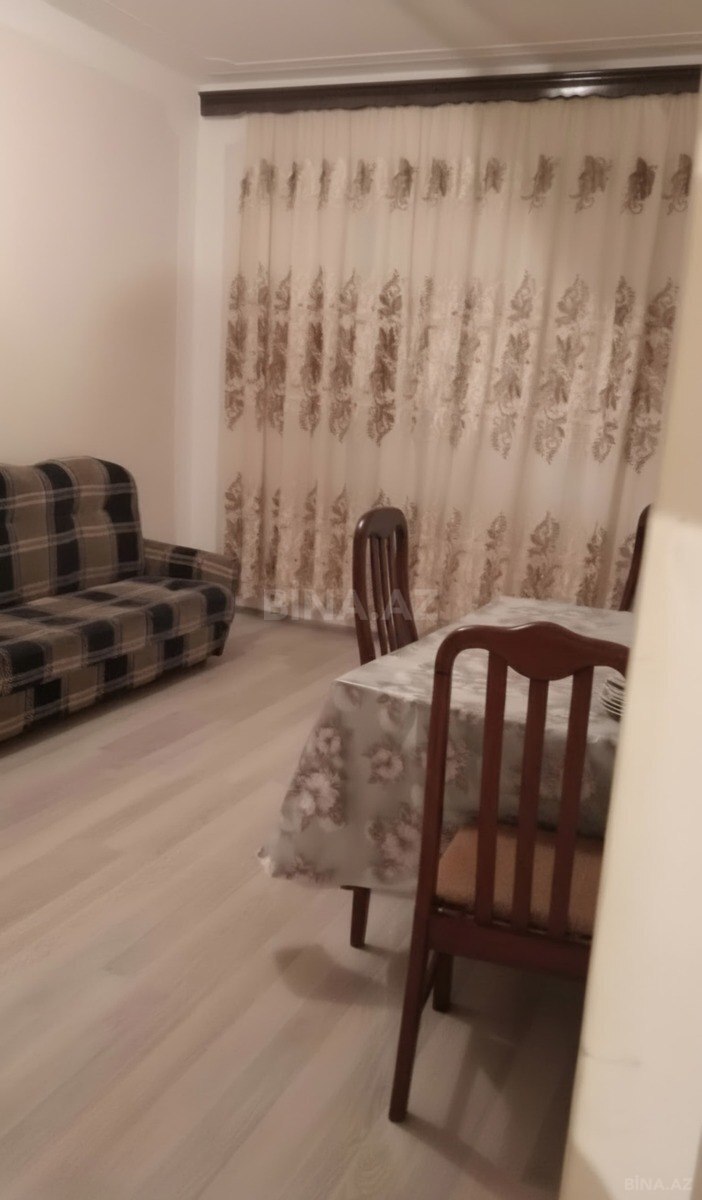 1 otaqlı köhnə tikili 40 m², Yeni Günəşli q. - şəkil 3