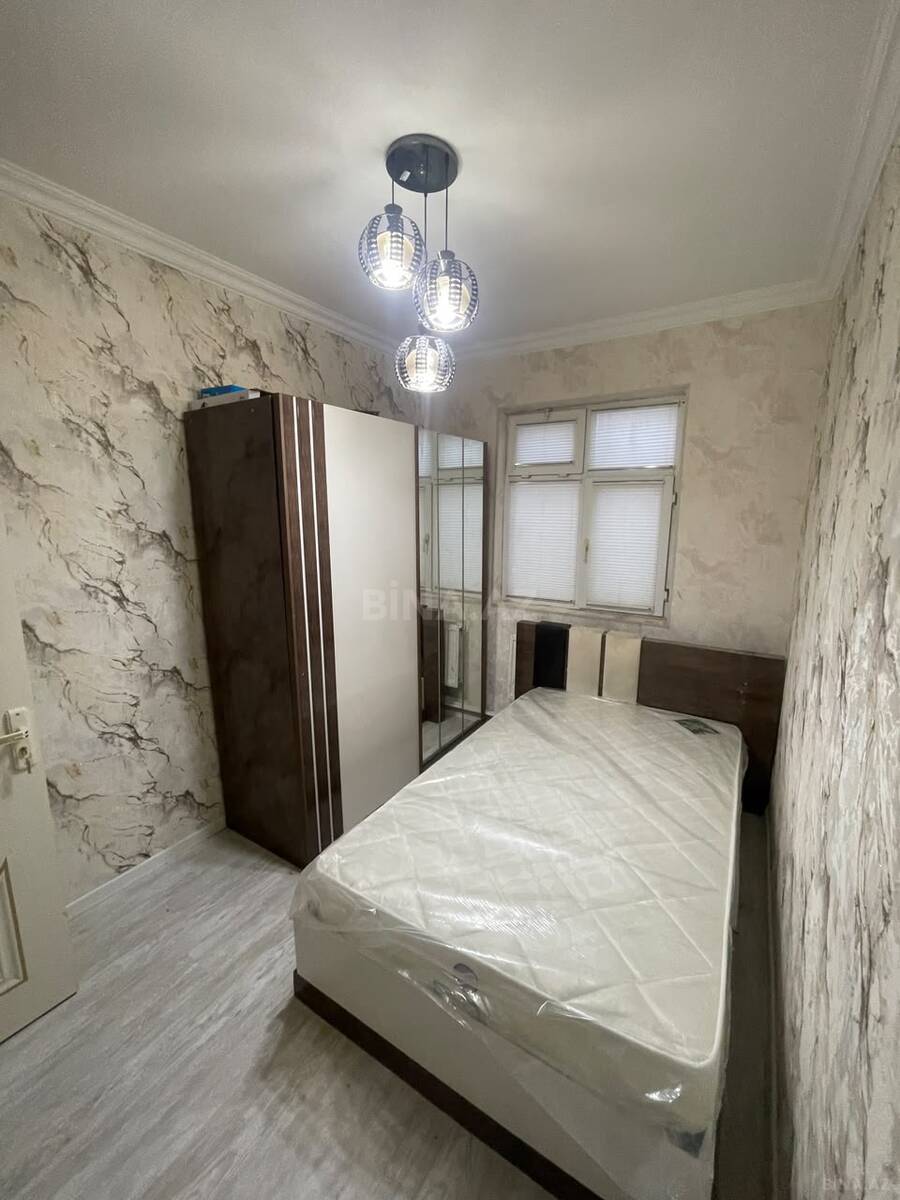 2 otaqlı köhnə tikili 45 m², Qaraçuxur q.