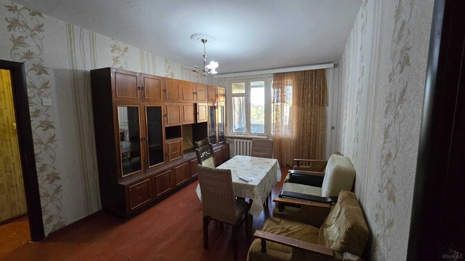 2 otaqlı köhnə tikili 60 m², Neftçilər m.