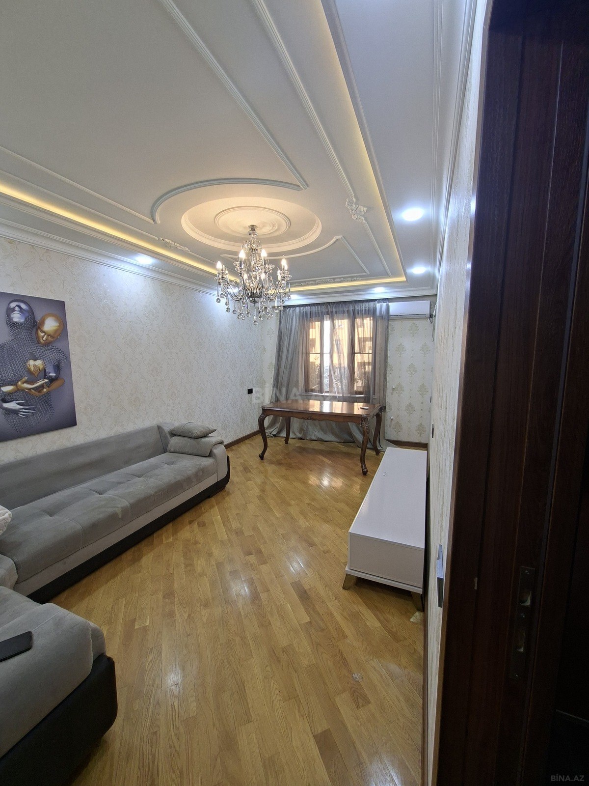 2 otaqlı köhnə tikili 70 m², Həzi Aslanov m.