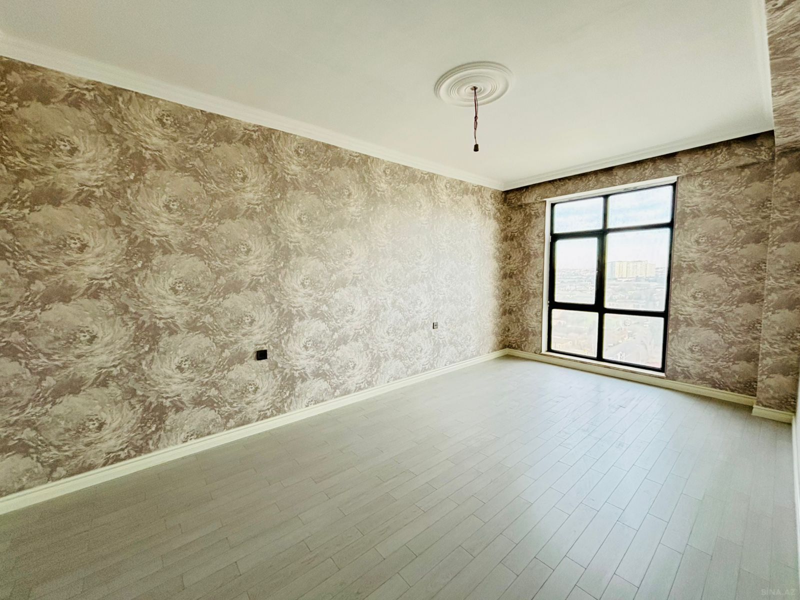 2 otaqlı yeni tikili 85 m², Bakıxanov q. - şəkil 3