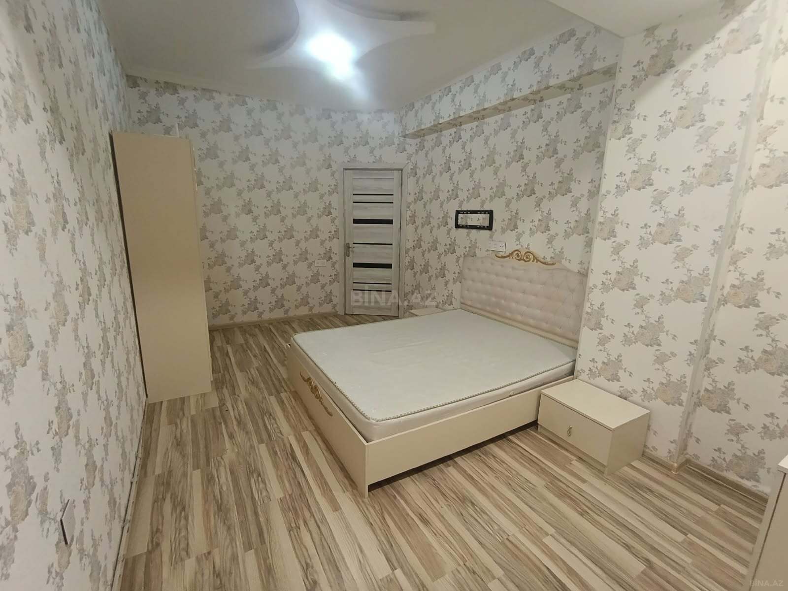 3 otaqlı yeni tikili 100 m², Koroğlu m.