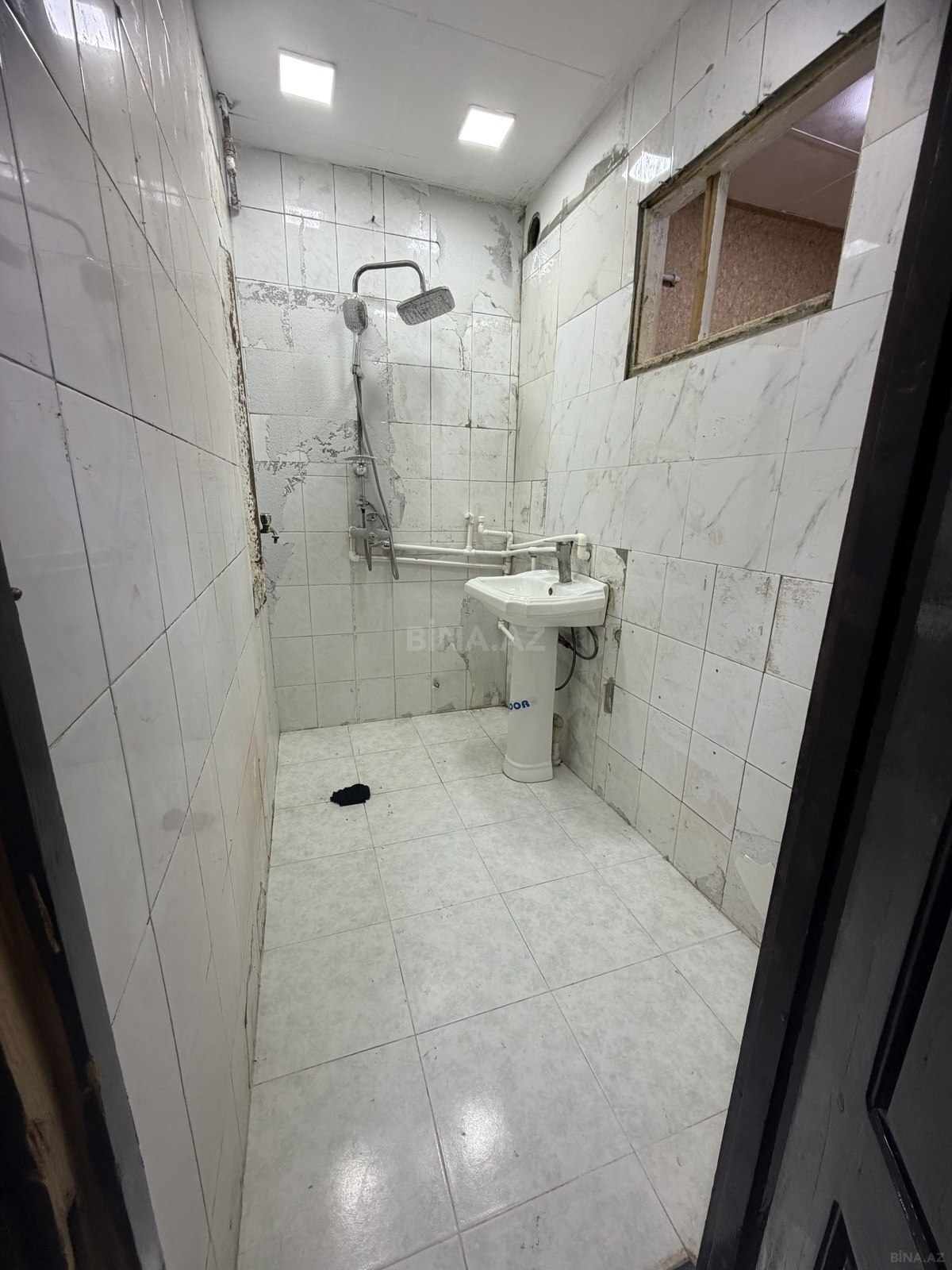 Satılır 3 otaqlı köhnə tikili 75 m², Bakıxanov q. - şəkil 3