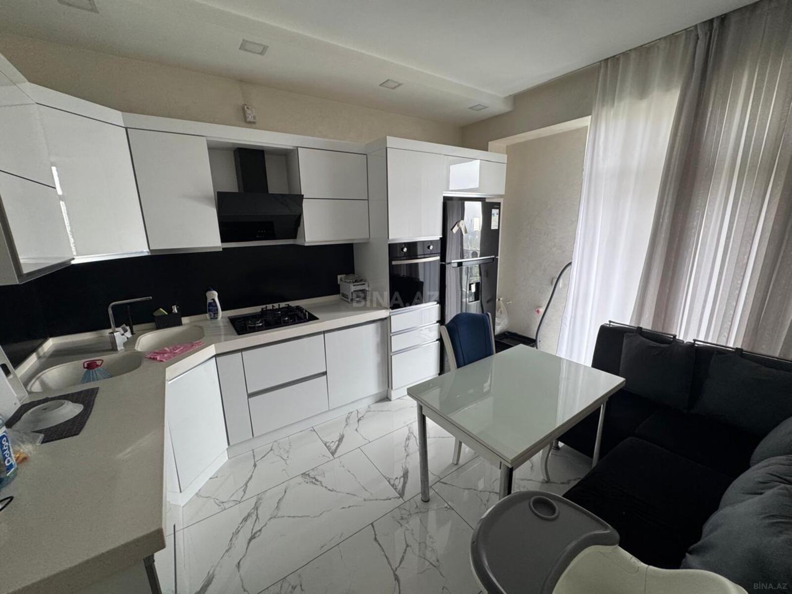 3 otaqlı yeni tikili 110 m², 8 Noyabr m. - şəkil 2