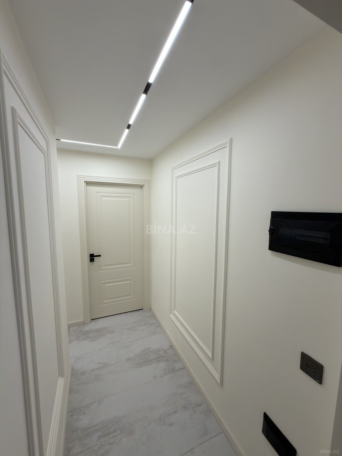 3 otaqlı köhnə tikili 65 m², Elmlər Akademiyası m. - şəkil 2