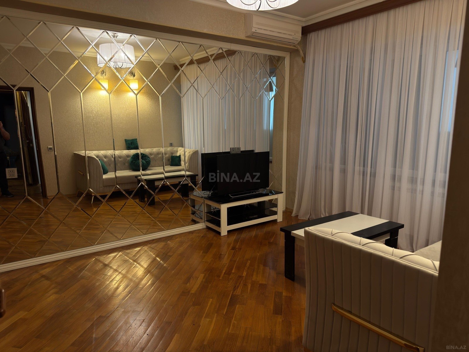 2 otaqlı köhnə tikili 70 m², Bayıl q. - şəkil 2