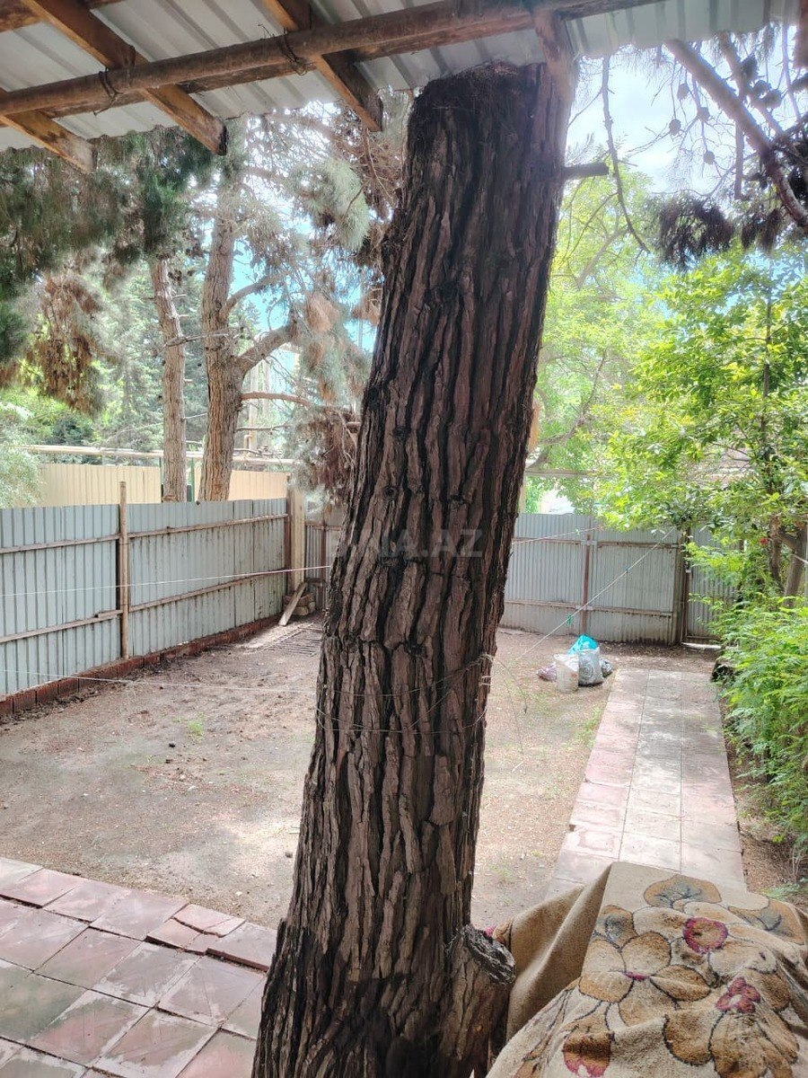2 otaqlı köhnə tikili 60 m², Bakıxanov q.