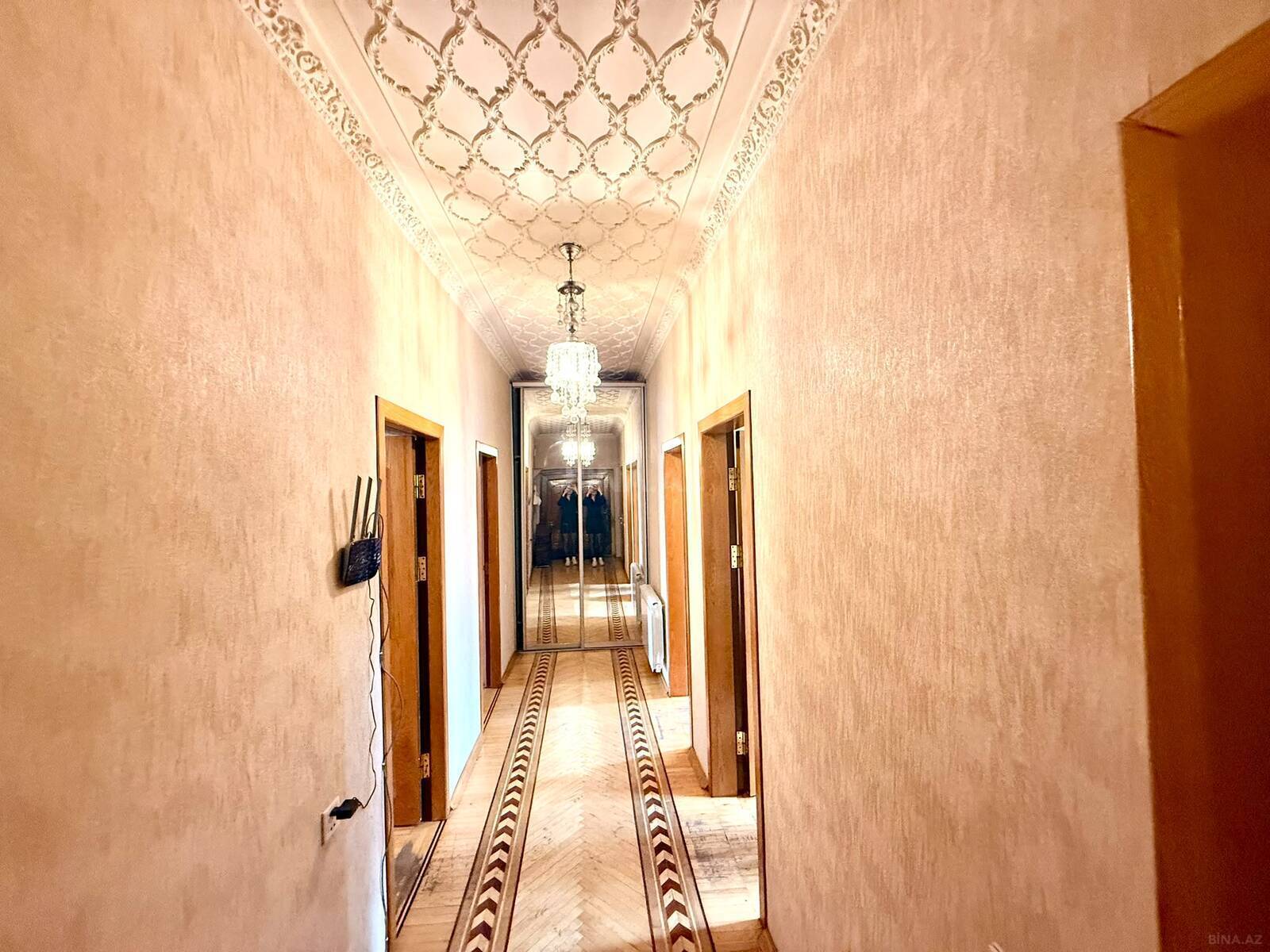 4 otaqlı köhnə tikili 140 m², Nərimanov r. - şəkil 2