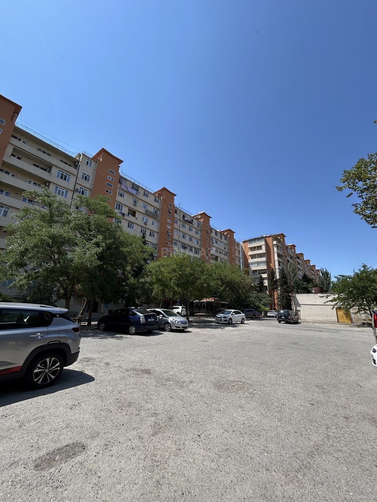 Satılır 2 otaqlı köhnə tikili 60 m², Köhnə Günəşli q.