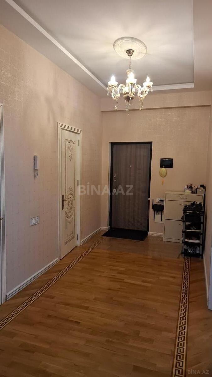 3 otaqlı yeni tikili 120 m², Qara Qarayev m. - əsas şəkil