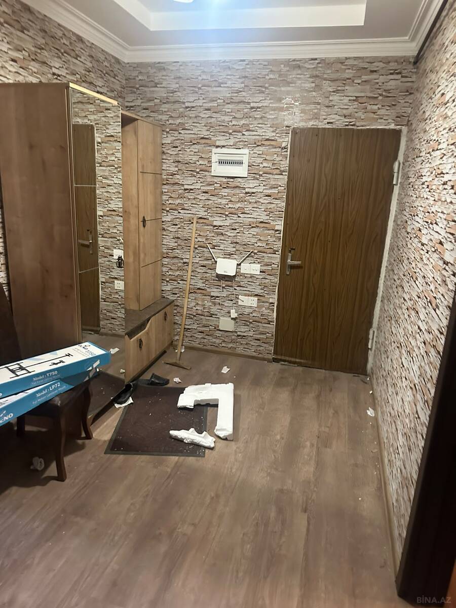 3 otaqlı köhnə tikili 125 m², Yeni Günəşli q. - əsas şəkil