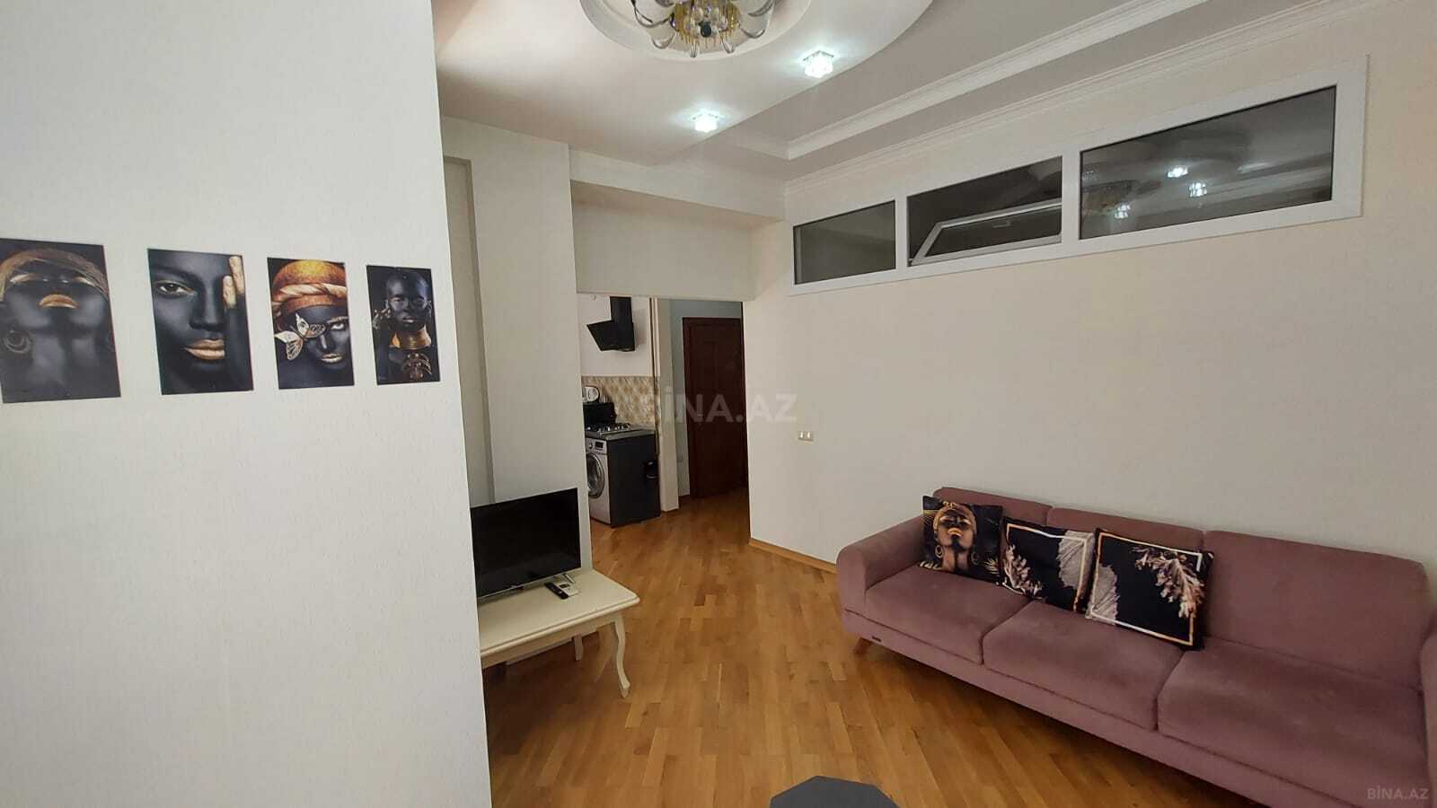 2 otaqlı köhnə tikili 50 m², Bayıl q. - şəkil 3