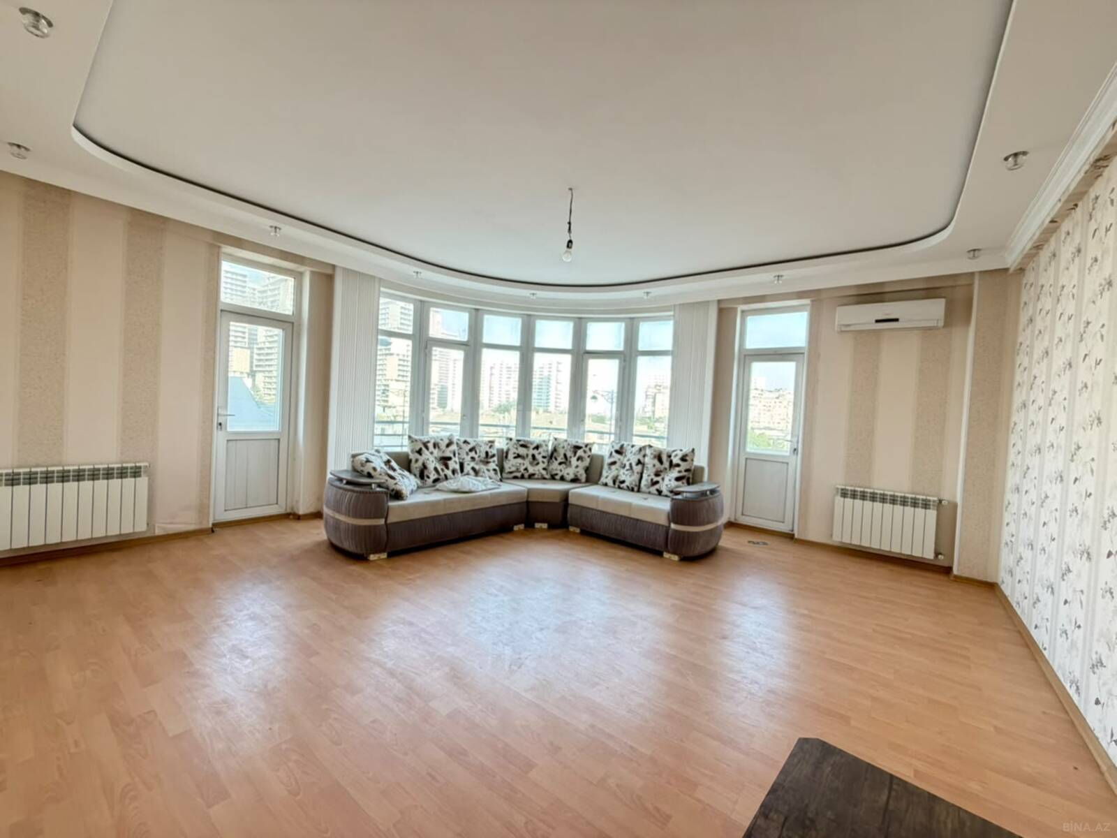 3 otaqlı yeni tikili 145 m², İnşaatçılar m. - əsas şəkil
