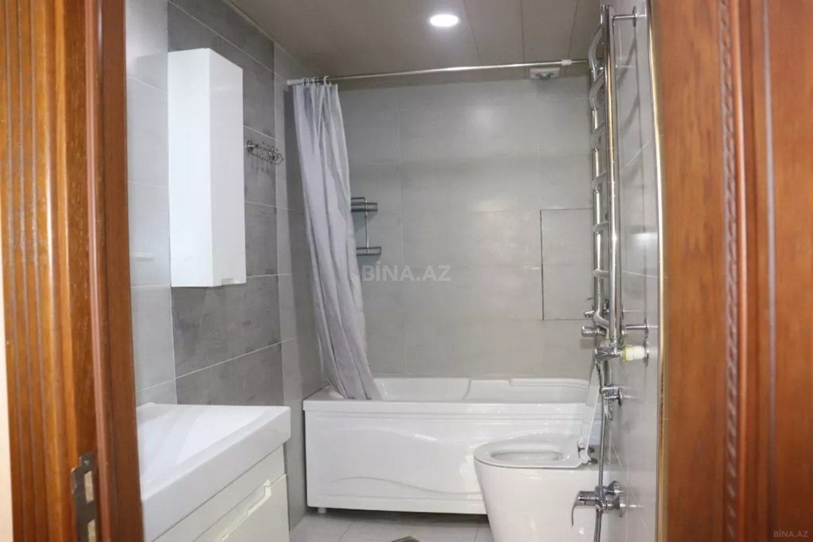3 otaqlı yeni tikili 150 m², Elmlər Akademiyası m. - əsas şəkil
