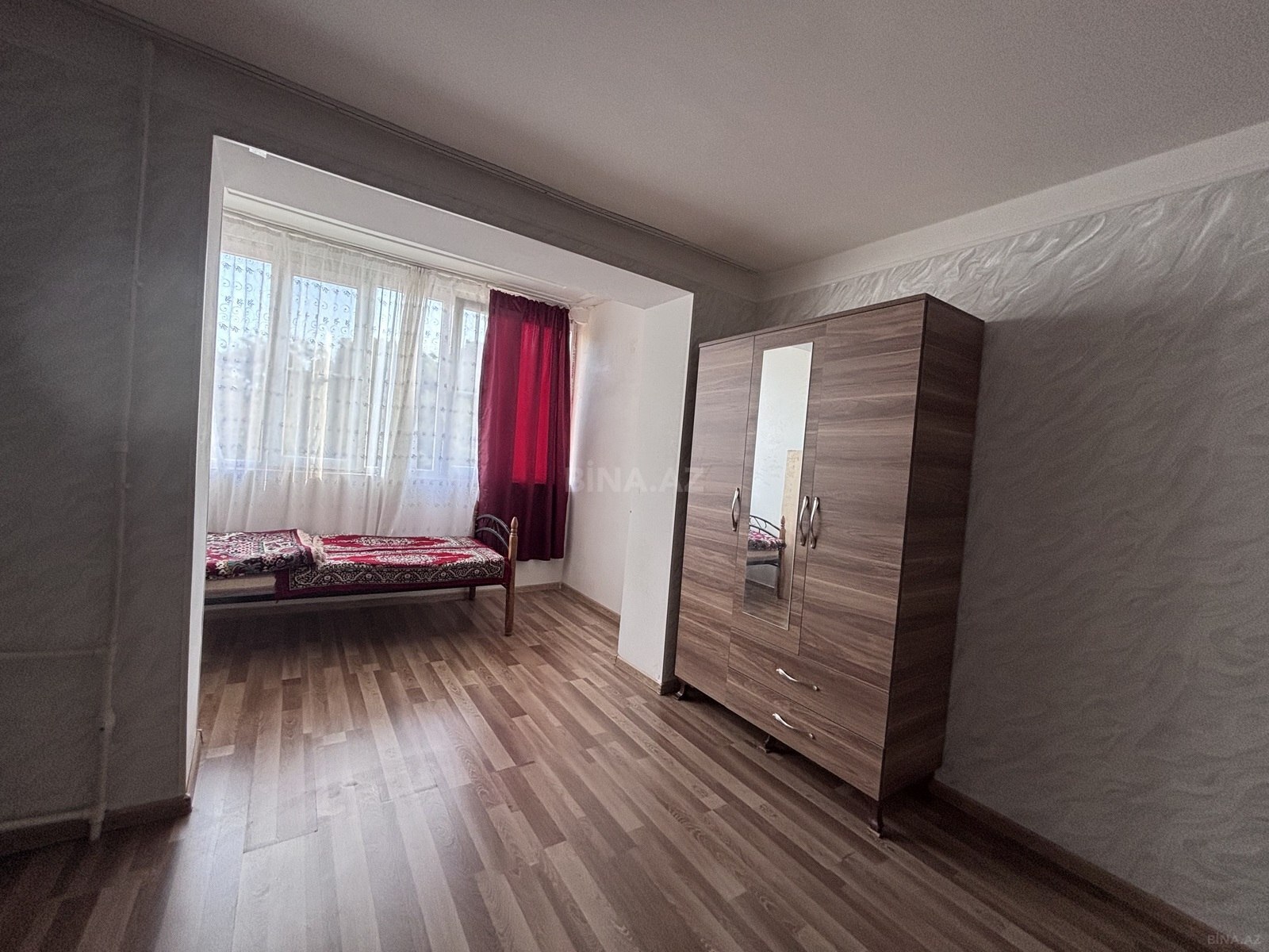 1 otaqlı köhnə tikili 40 m², Neftçilər m. - şəkil 2