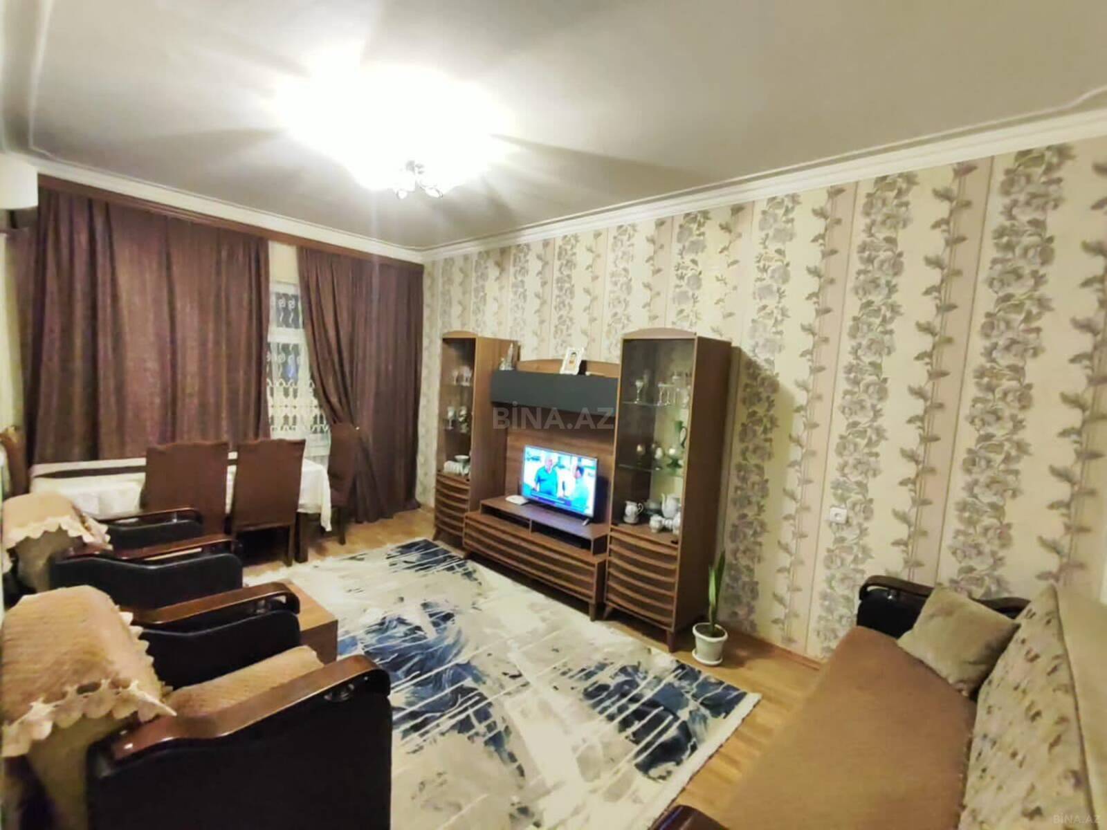 2 otaqlı köhnə tikili 60 m², Qaraçuxur q. - əsas şəkil