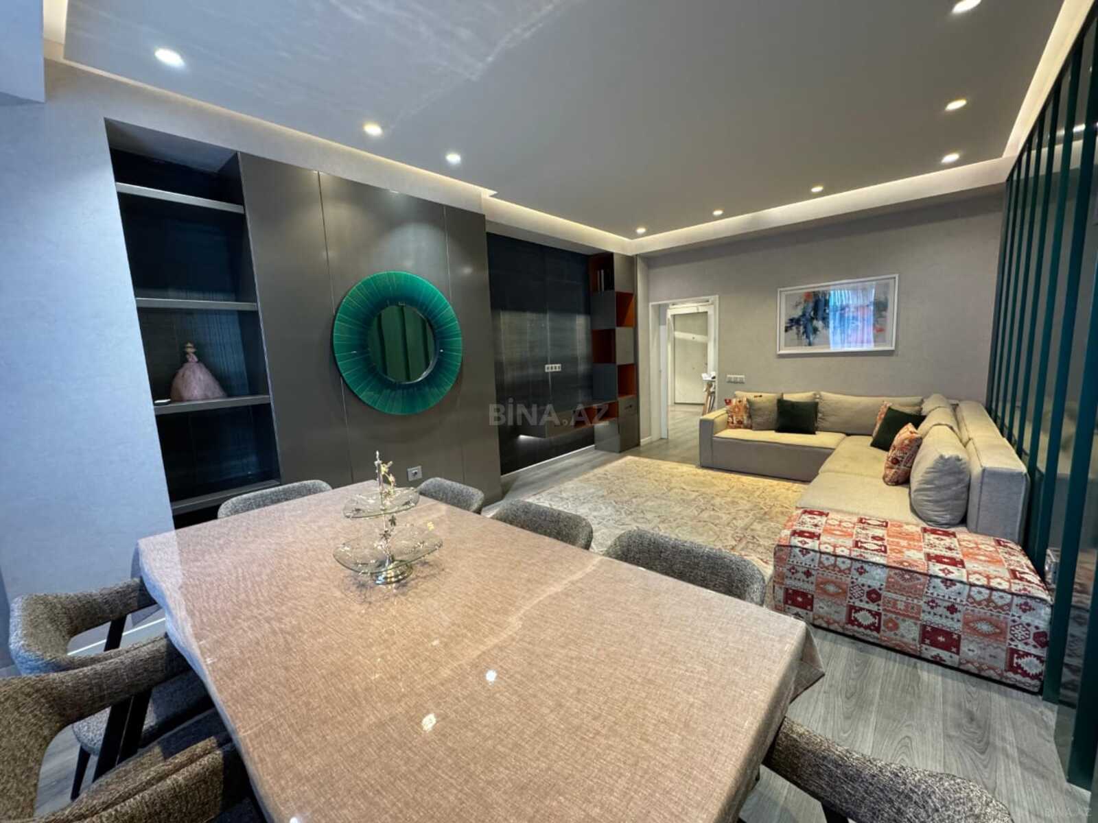 Satılır 2 otaqlı yeni tikili 80 m², Neftçilər m.