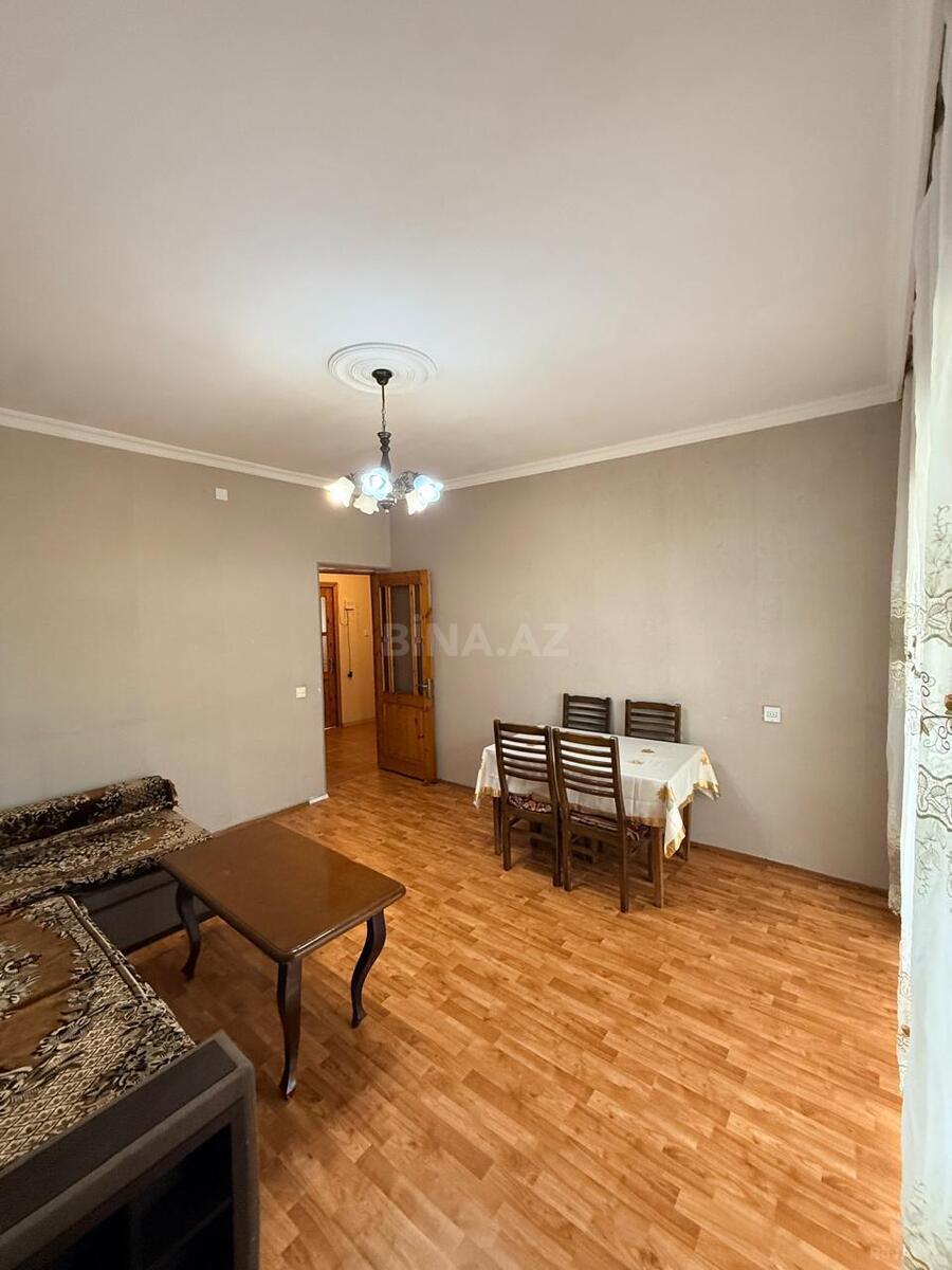 3 otaqlı köhnə tikili 65 m², Badamdar q. - şəkil 3