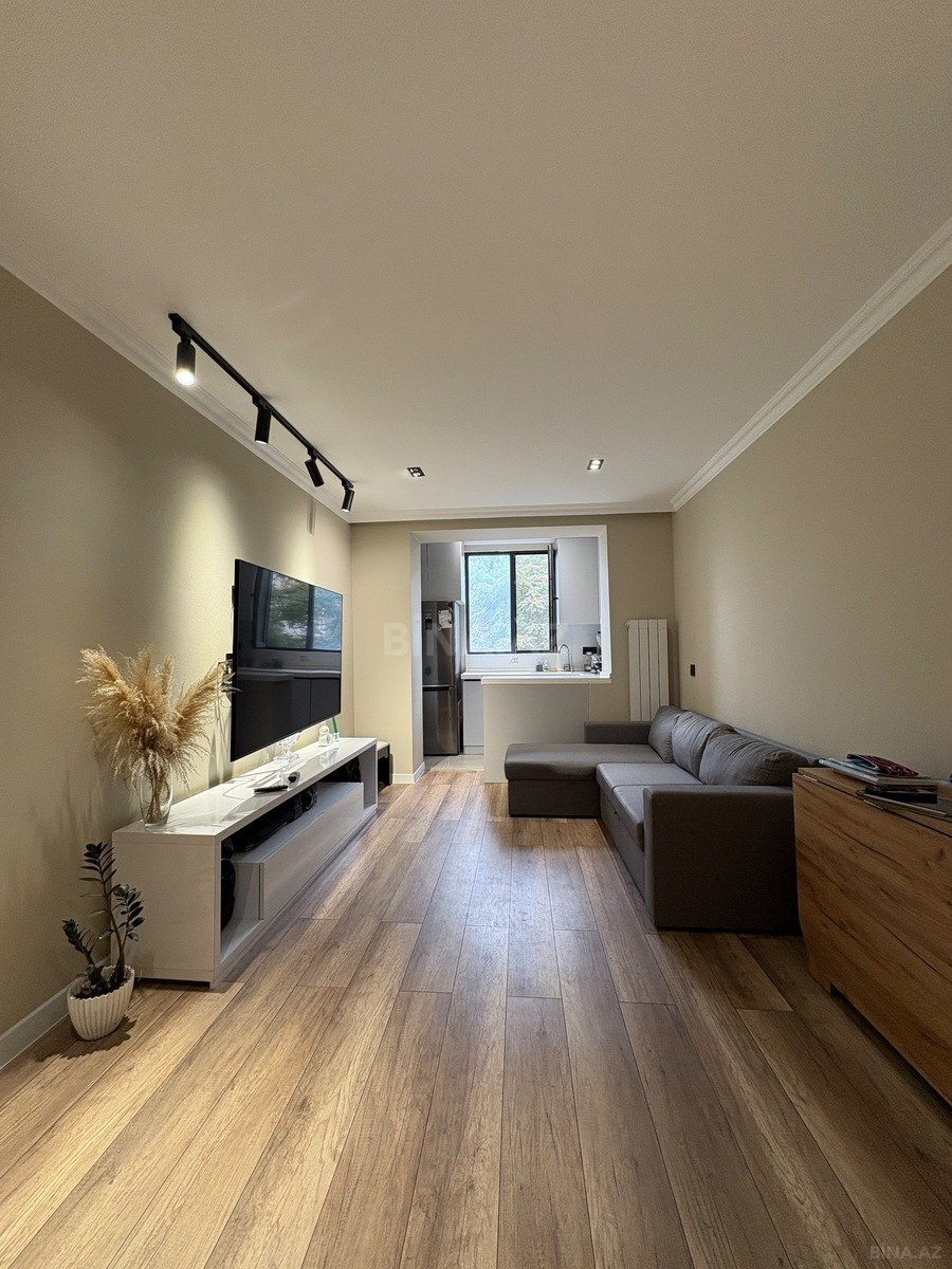 2 otaqlı köhnə tikili 55 m², Neftçilər m. - şəkil 2