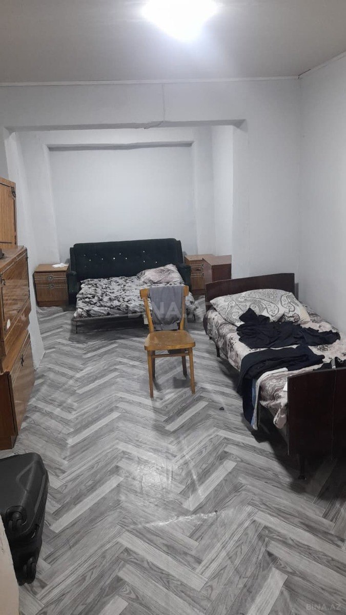 2 otaqlı köhnə tikili 60 m², Böyükşor q. - şəkil 2