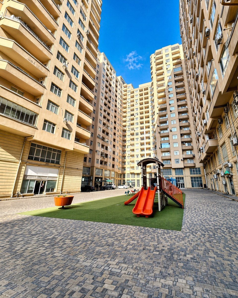 3 otaqlı yeni tikili 142 m², 8 Noyabr m. - əsas şəkil