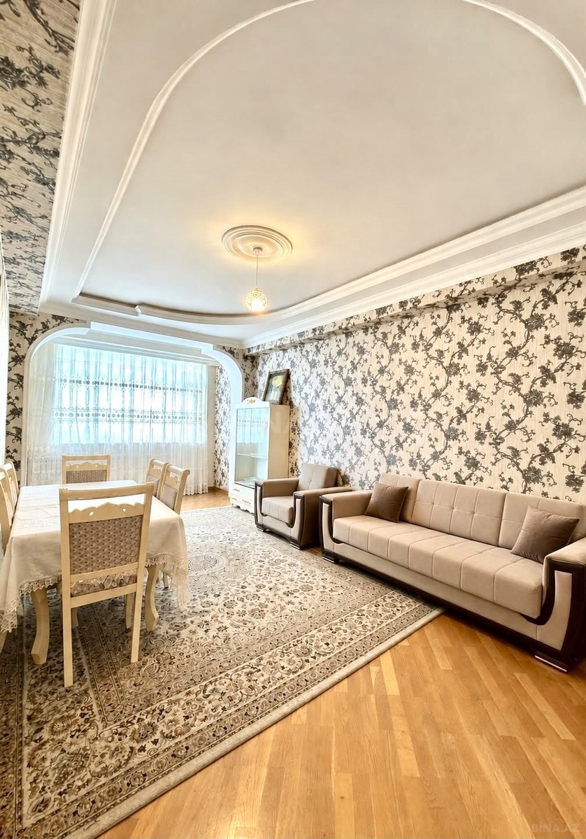 3 otaqlı yeni tikili 100 m², Gənclik m.
