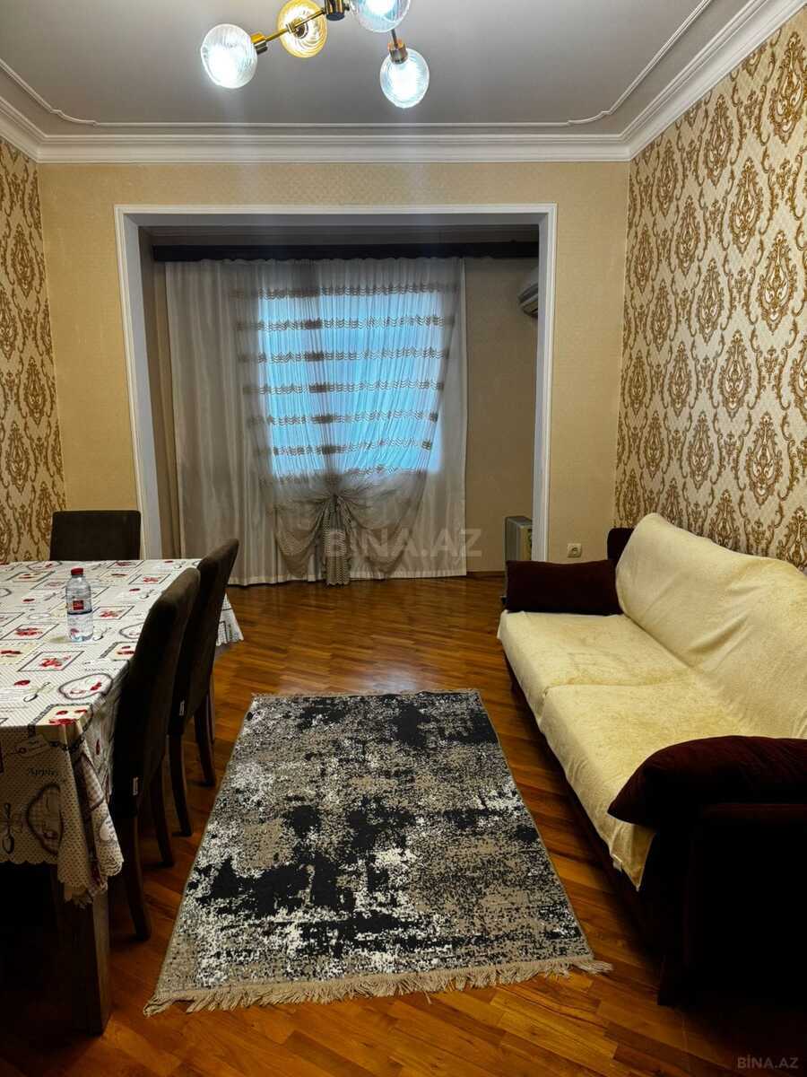 2 otaqlı köhnə tikili 60 m², Memar Əcəmi m. - əsas şəkil