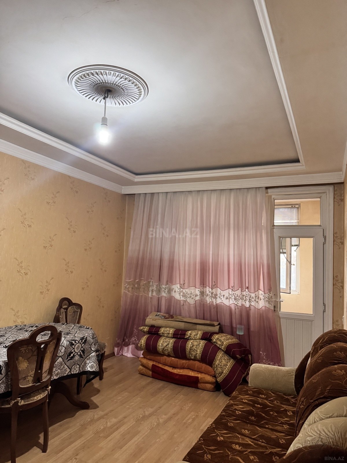 2 otaqlı köhnə tikili 41 m², Memar Əcəmi m.