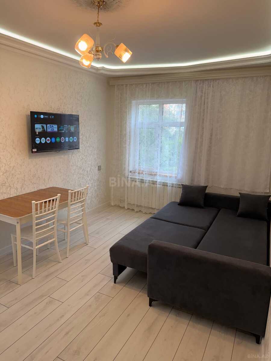 1 otaqlı köhnə tikili 45 m², Əhmədli m.