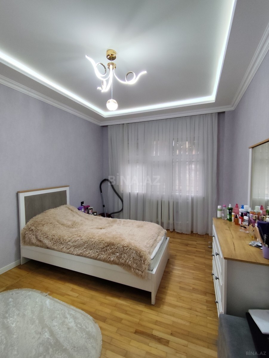 4 otaqlı köhnə tikili 100 m², Əhmədli m. - əsas şəkil
