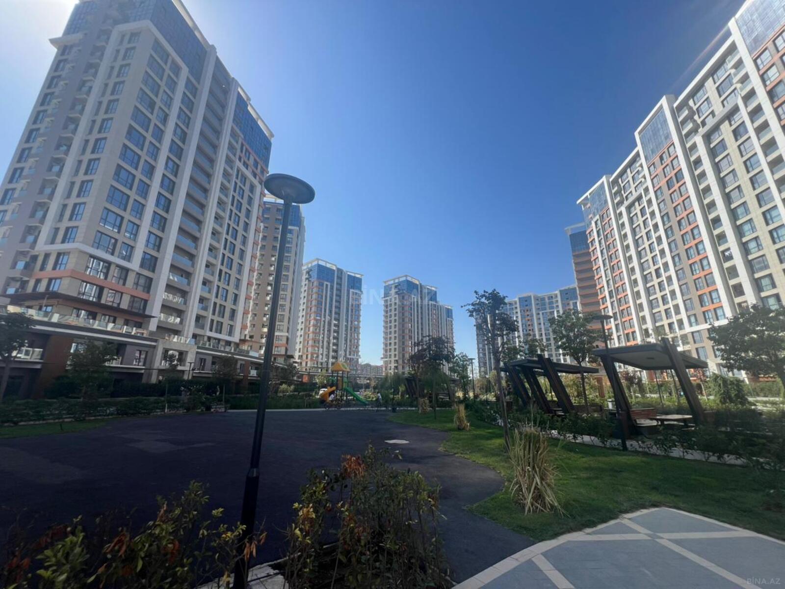 3 otaqlı yeni tikili 90 m², Bakmil m.