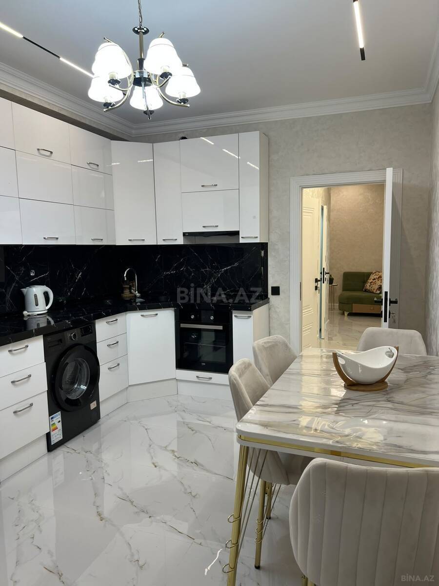 2 otaqlı yeni tikili 75 m², Qaraçuxur q.