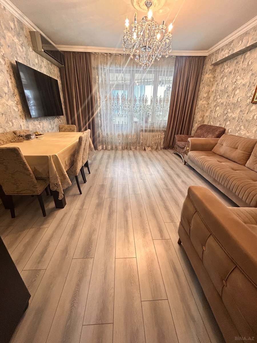 3 otaqlı yeni tikili 83 m², Bakıxanov q. - əsas şəkil