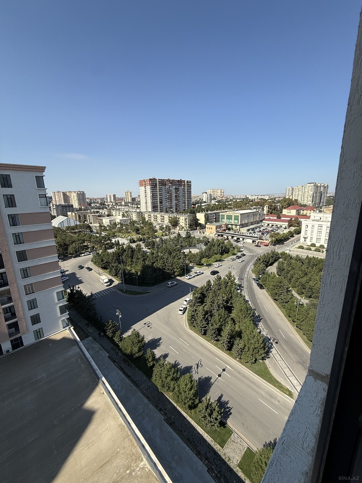 3 otaqlı yeni tikili 75 m², Dərnəgül m.