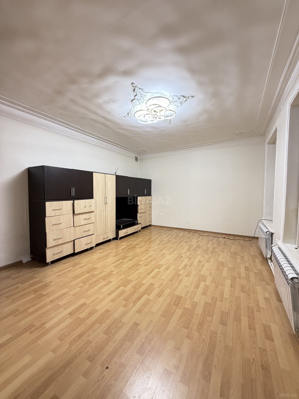 2 otaqlı köhnə tikili 40 m², Sahil m. - əsas şəkil