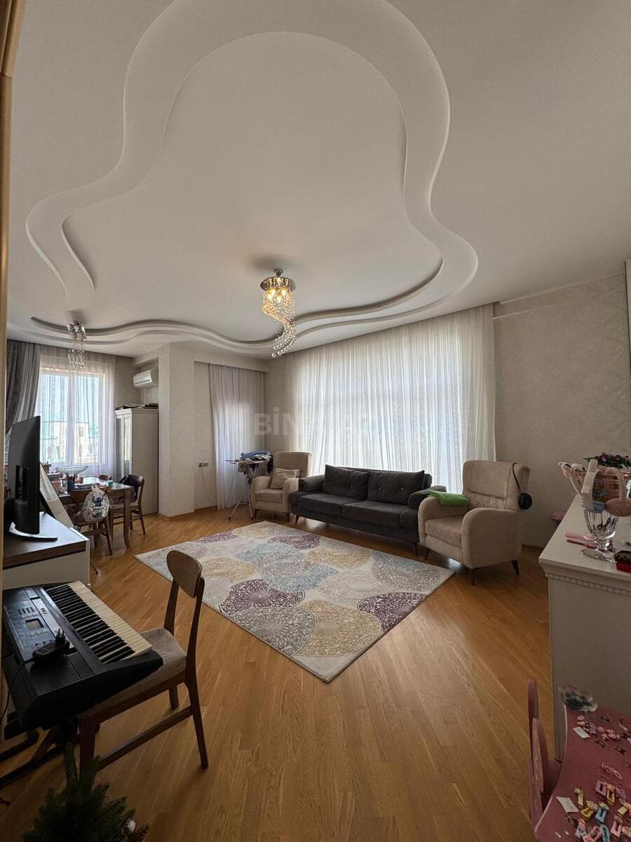 3 otaqlı yeni tikili 135 m², Memar Əcəmi m. - əsas şəkil
