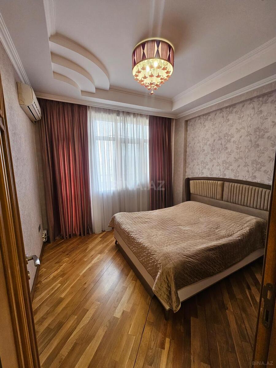 2 otaqlı yeni tikili 80 m², Elmlər Akademiyası m. - əsas şəkil