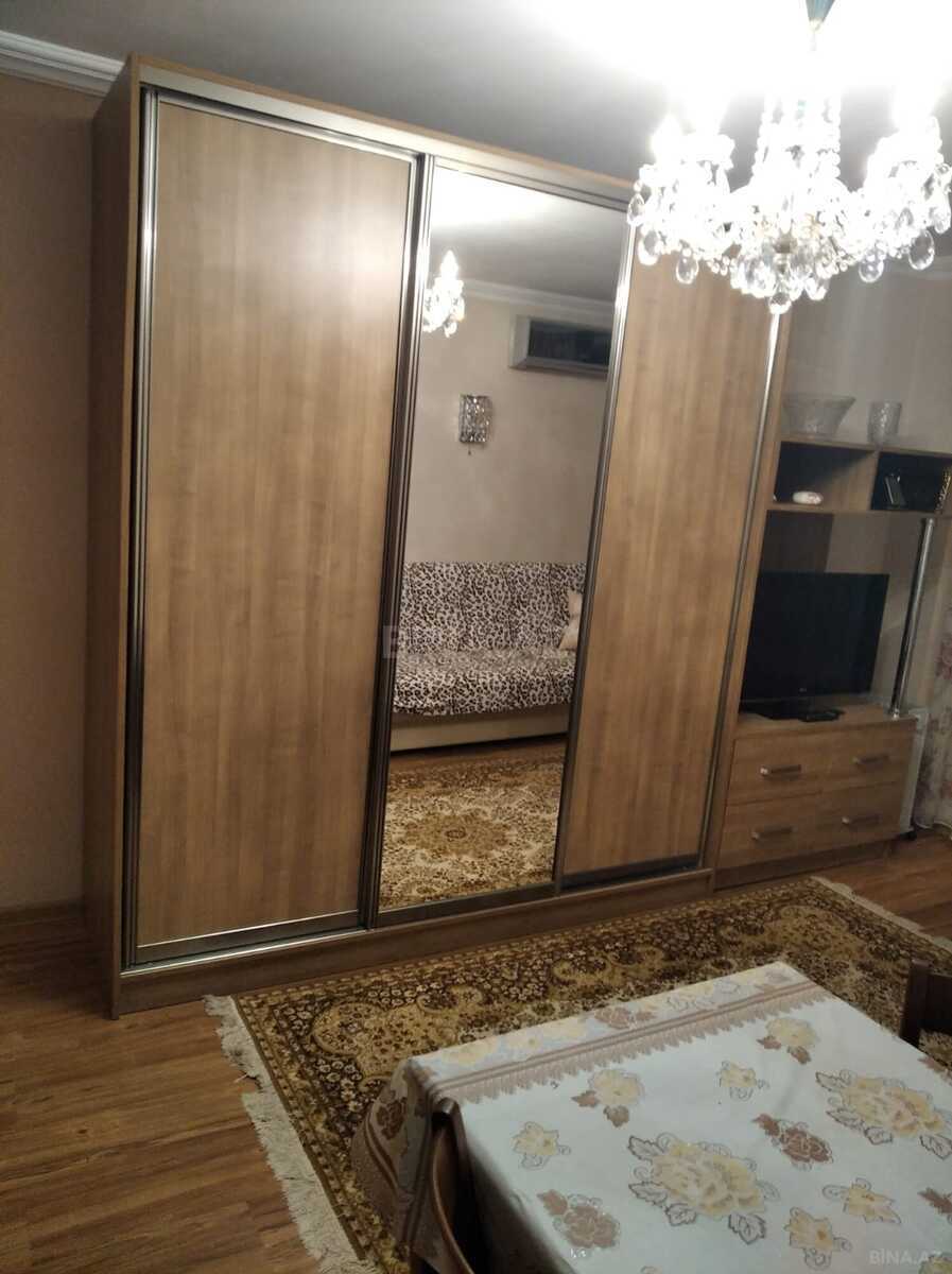 1 otaqlı köhnə tikili 34 m², İçəri Şəhər m.