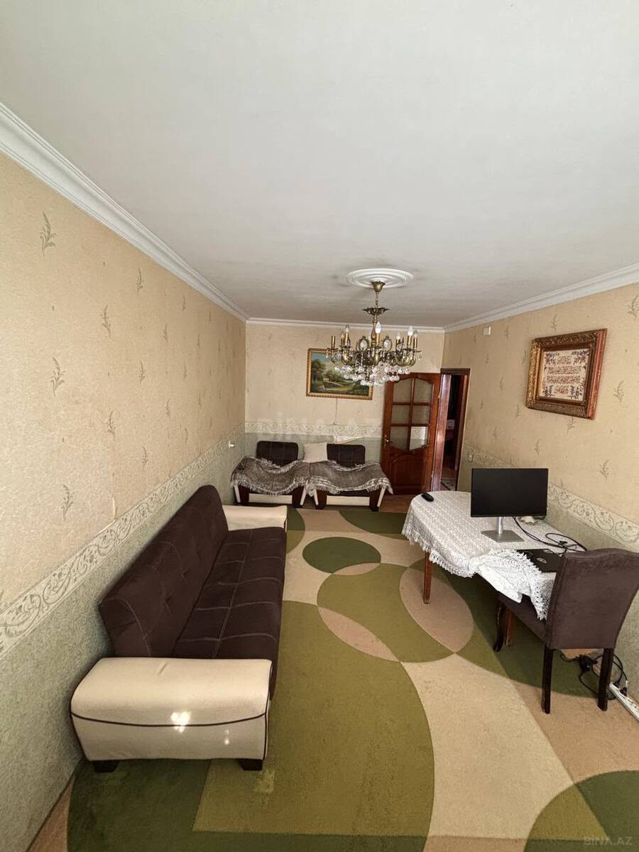 2 otaqlı köhnə tikili 65 m², Əhmədli m.