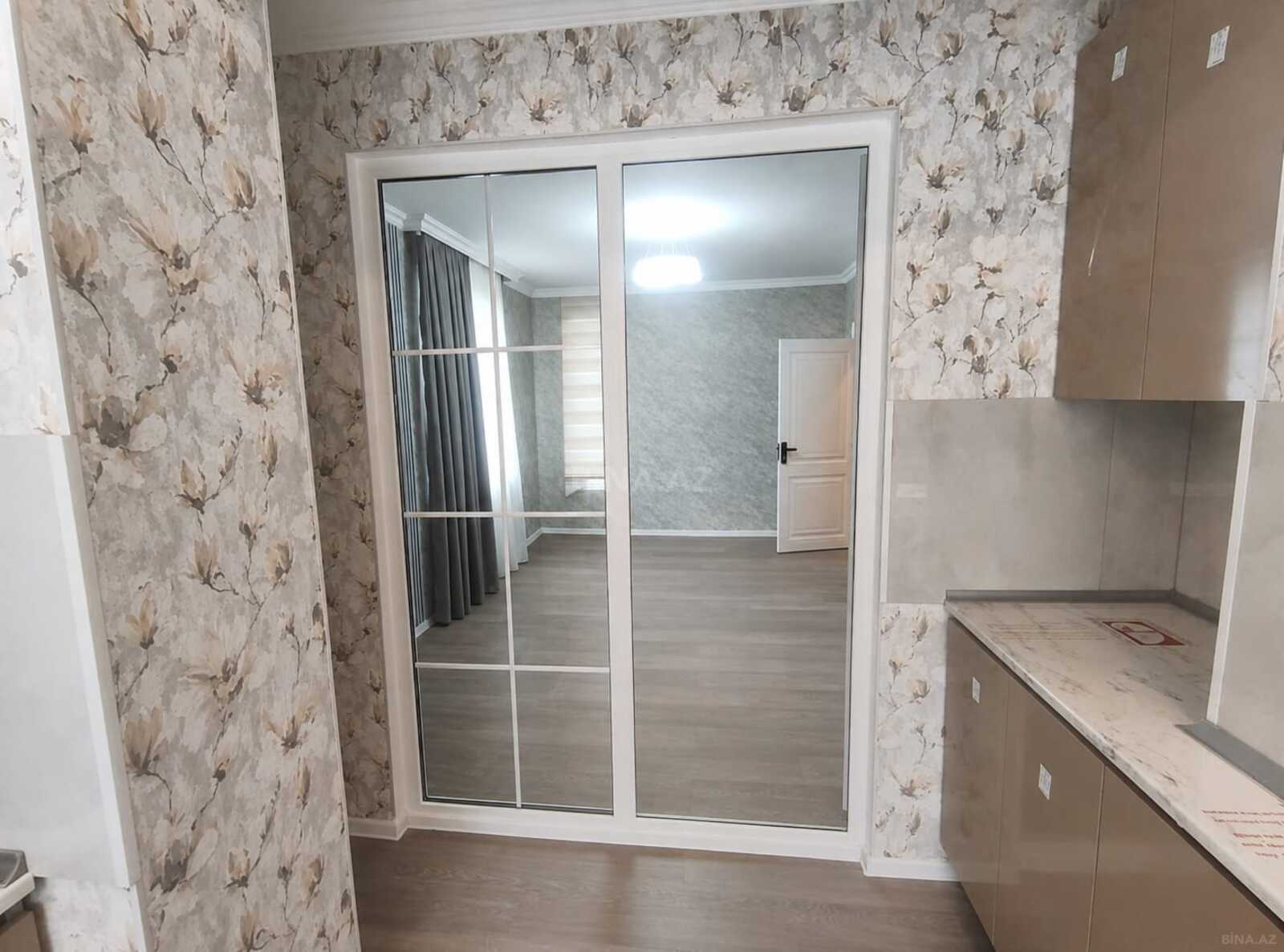 Satılır 2 otaqlı köhnə tikili 35 m², Neftçilər m. - əsas şəkil